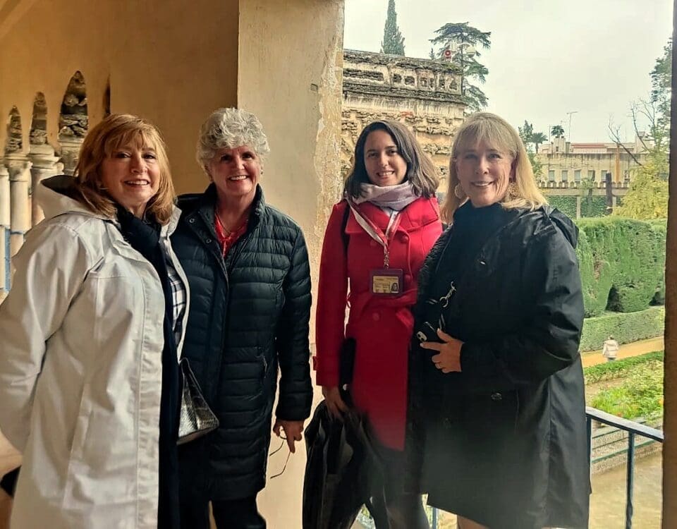 Private guided tour in the Alcazar of Seville with Laura in Sevilla